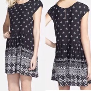 MINKPINK Black White Bird Print Loose Mjni Dress